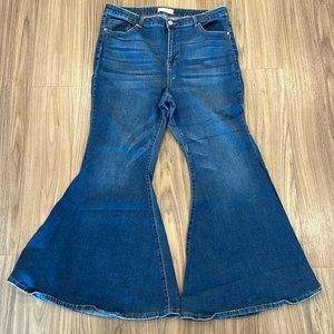 Eloquii Bell Bottom Flare Denim Jeans Sz 18